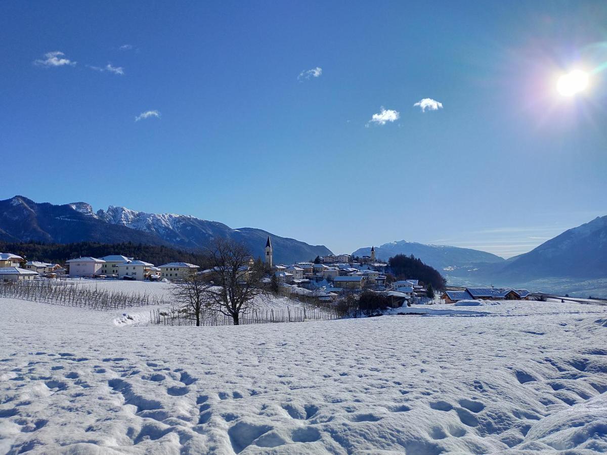 Appartamento Toma Mihaela Tres Buitenkant foto